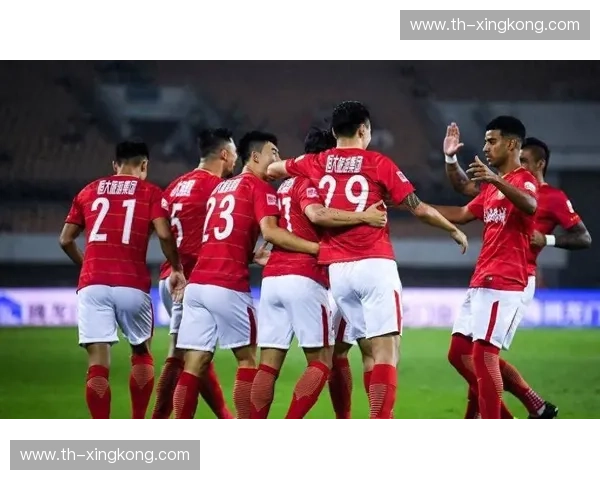 烽烟再起！亚冠巅峰对决：苏宁与上港的王者之战